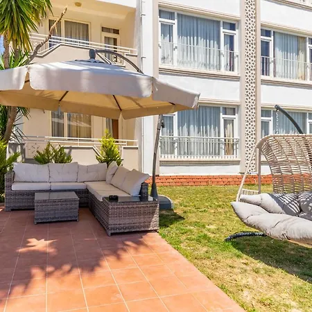 Hotel New Garden *