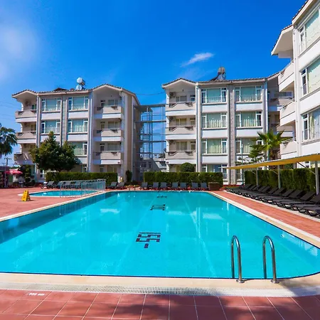 Hotel New Garden *