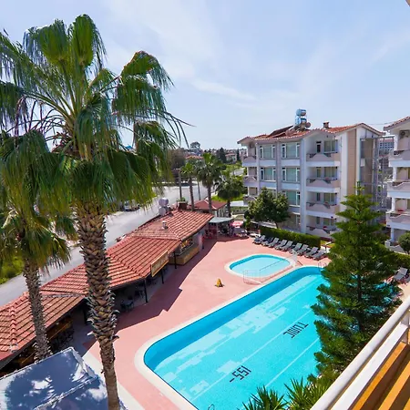 New Garden Luna Side Apart Hotel