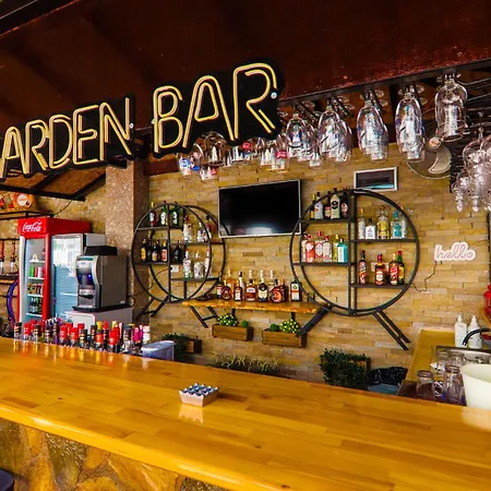 Отель New Garden Luna Side Apart Hotel